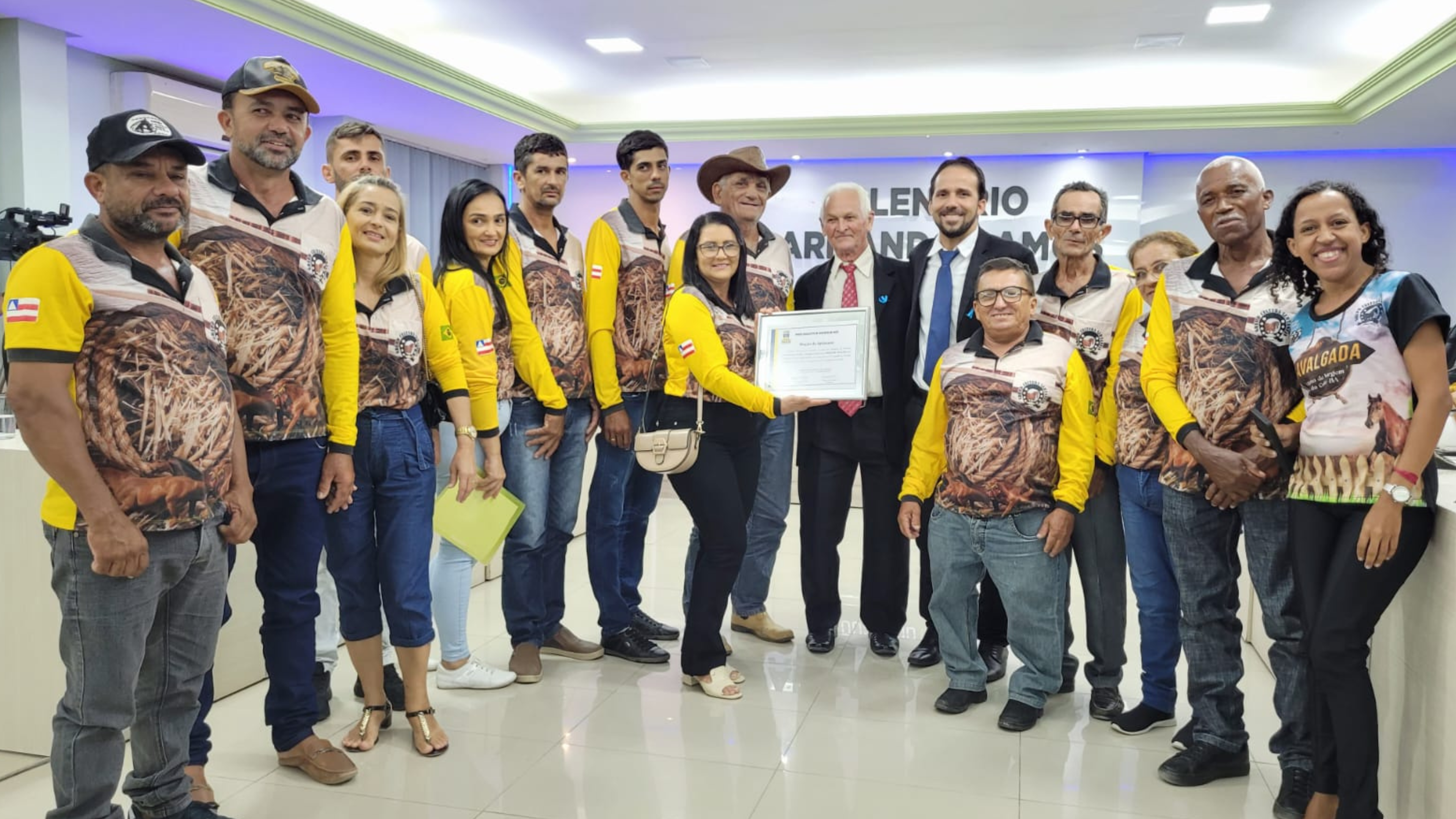 Grupo Cultura Sertaneja recebe placa de Moção de Aplausos 